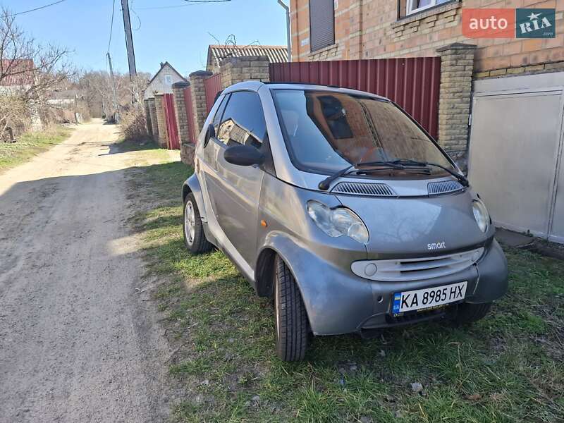 2001 smart mc 01