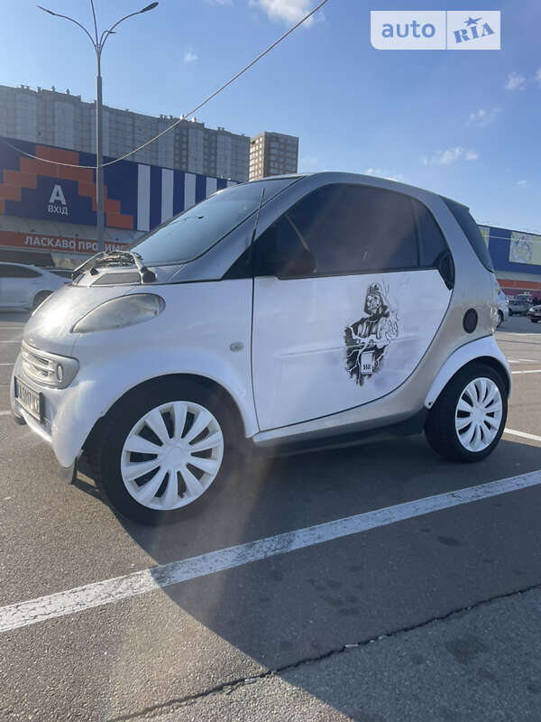 2000 smart mc 01