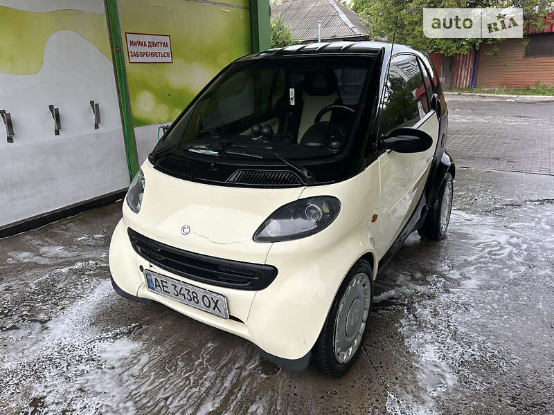 2000 mercedes-benz smart-0-6