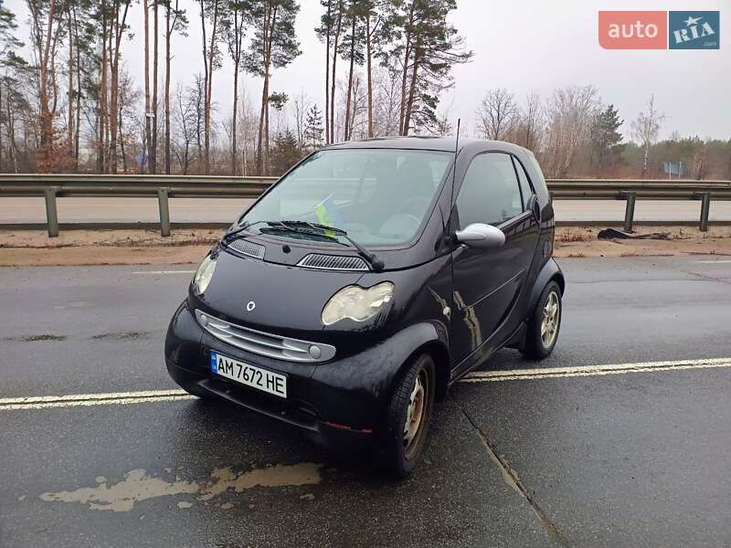2003 smart mc 01