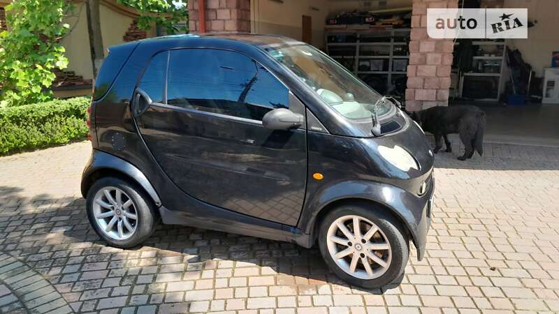 2003 smart mc 01