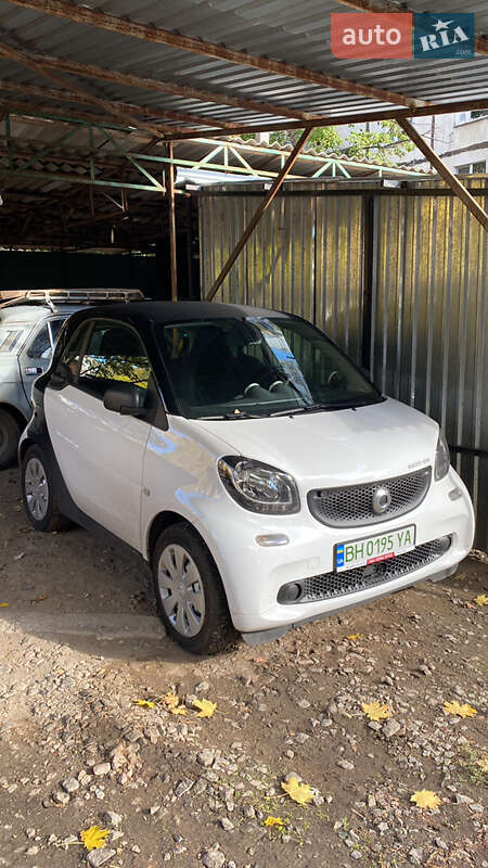 2017 smart fortwo coupe