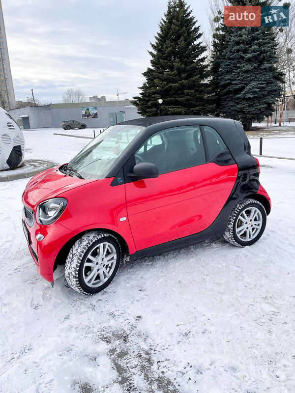 2019 smart eq fortwo