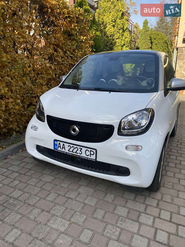 2019 smart eq fortwo