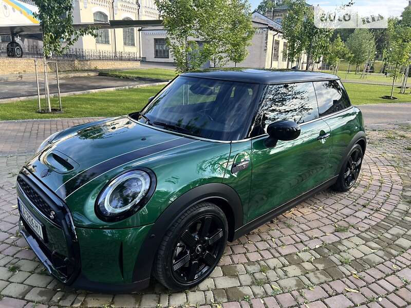 2022 mini cooper sf56