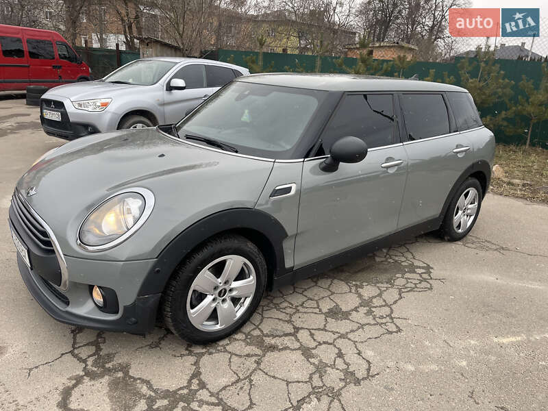 2017 mini clubman one d