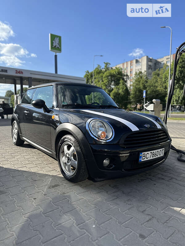2009 mini one