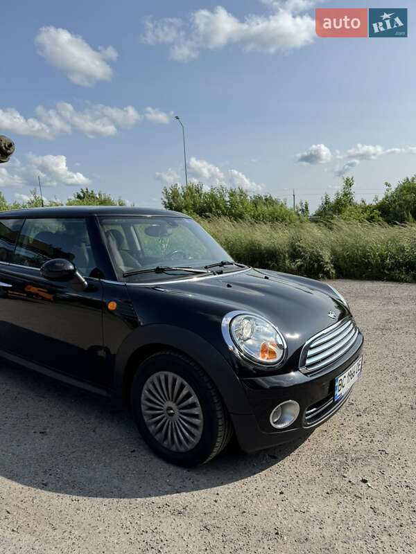 2009 mini one
