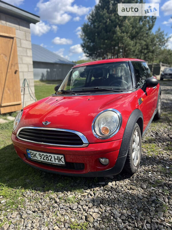 2009 mini one