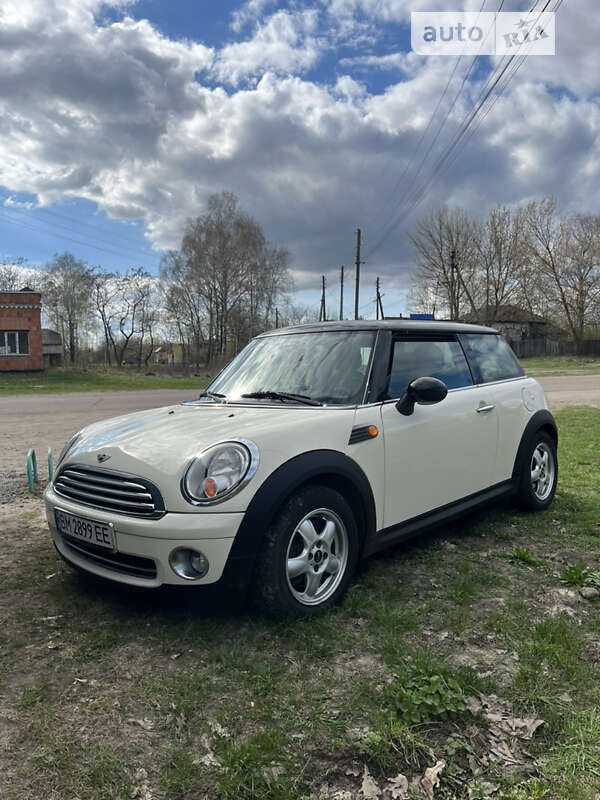 2008 mini hatch