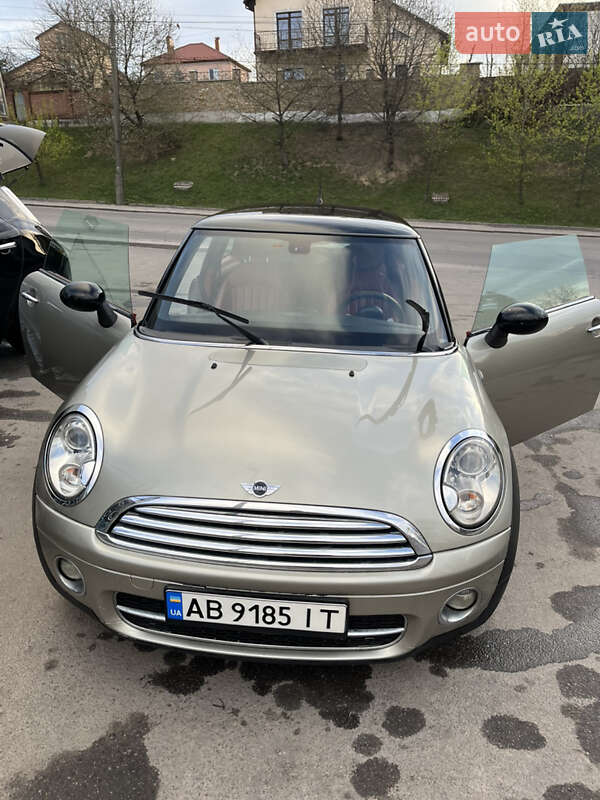2008 mini hatch