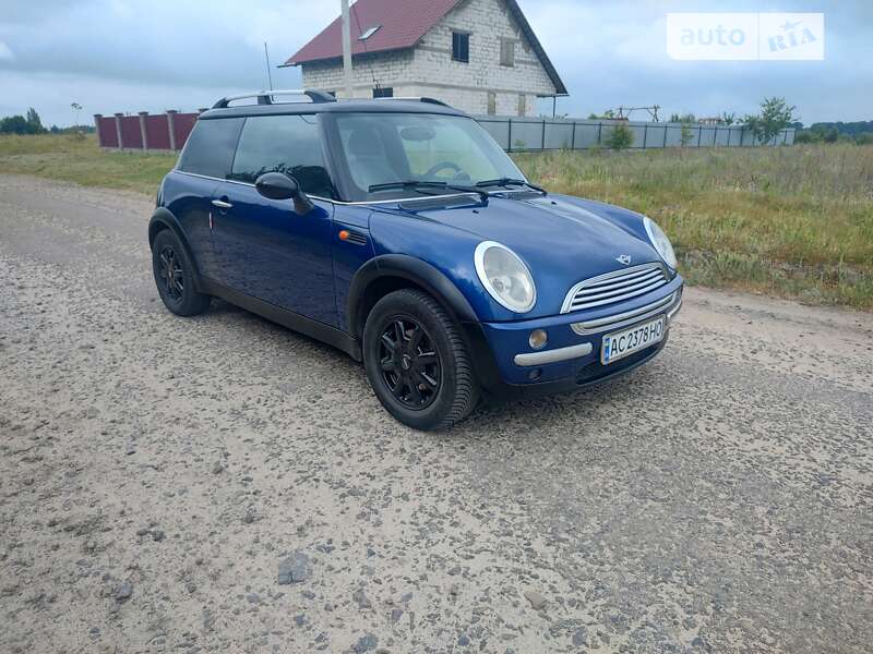2002 mini one
