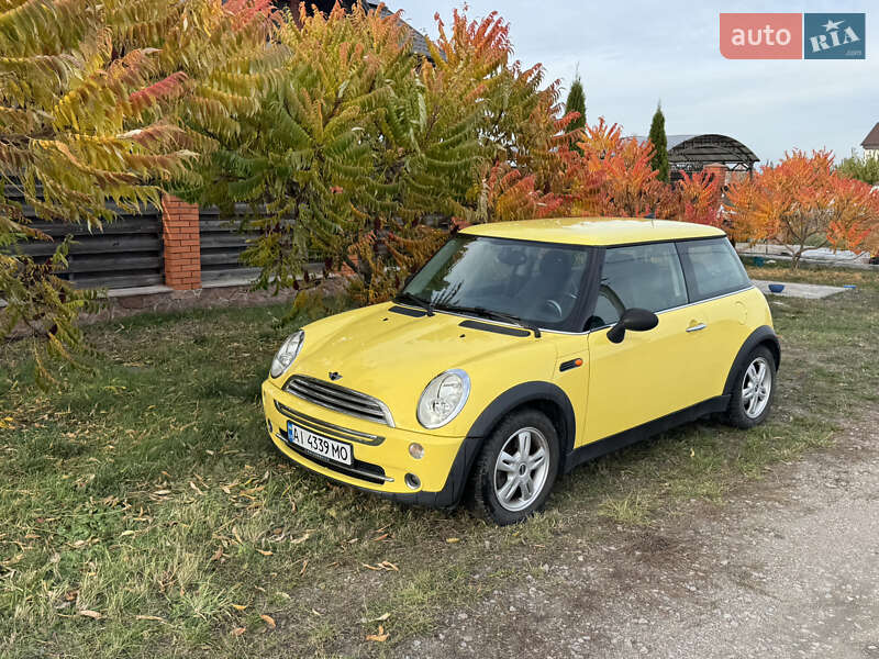 2005 mini one