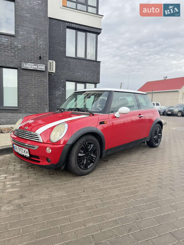 2003 mini hatch