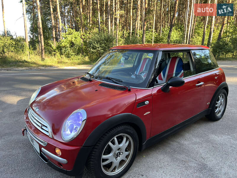 2003 mini one