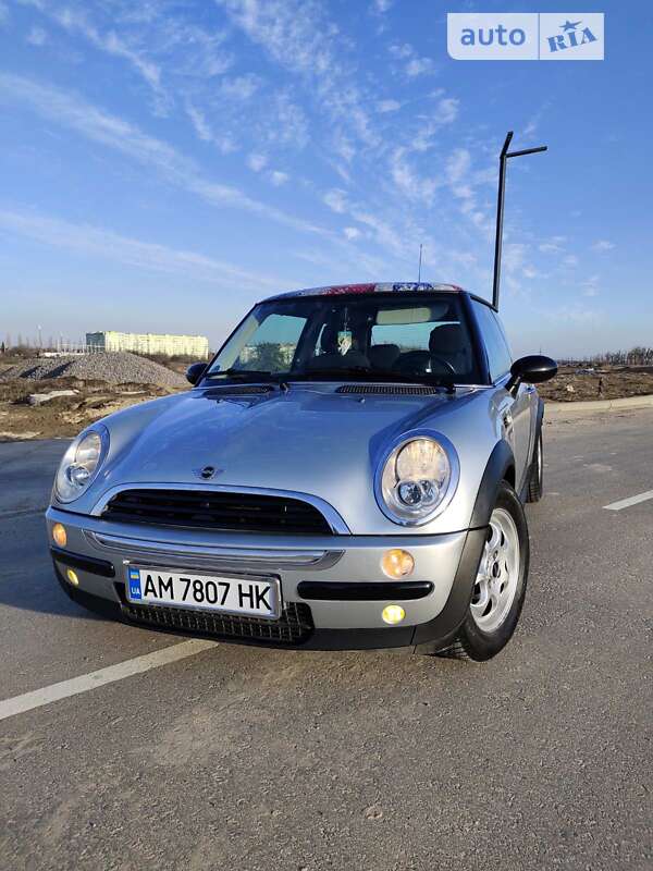 2006 mini one