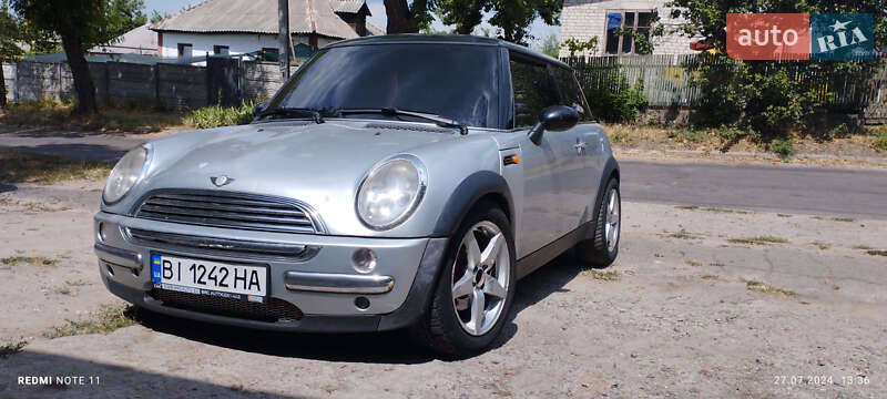2003 mini hatch