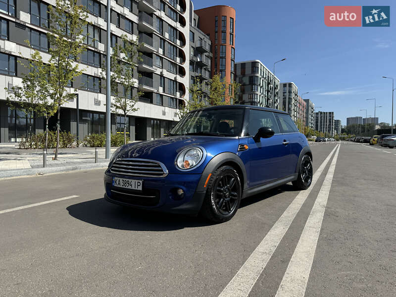 2011 mini hatch