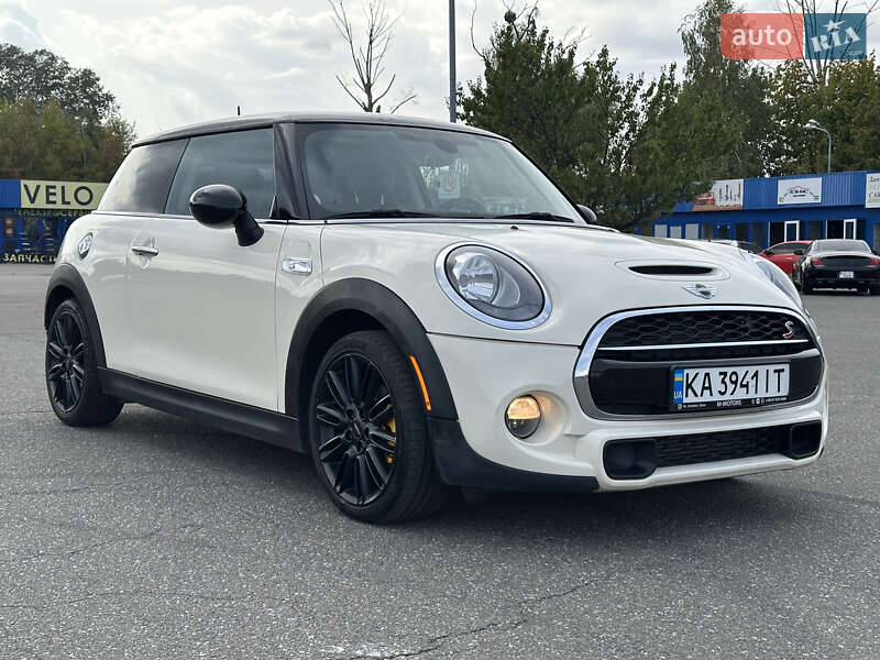 2015 MINI Hardtop