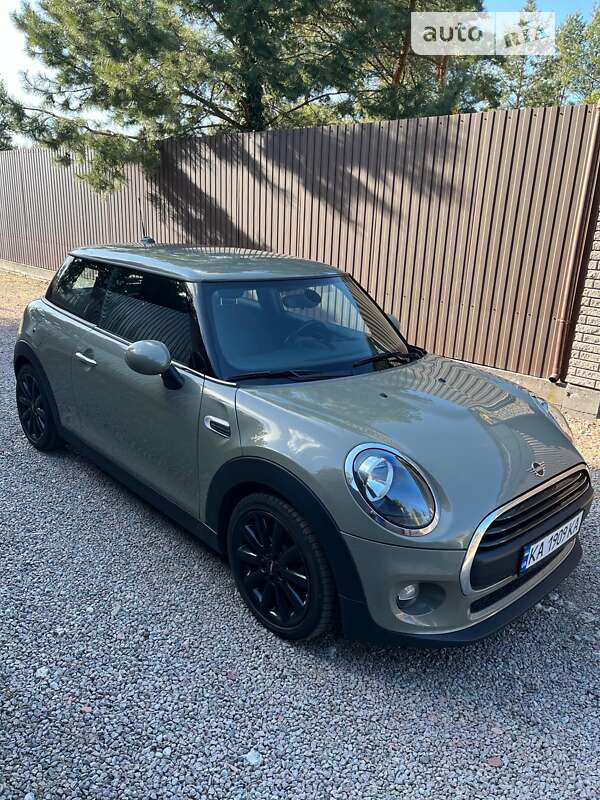 2018 mini one