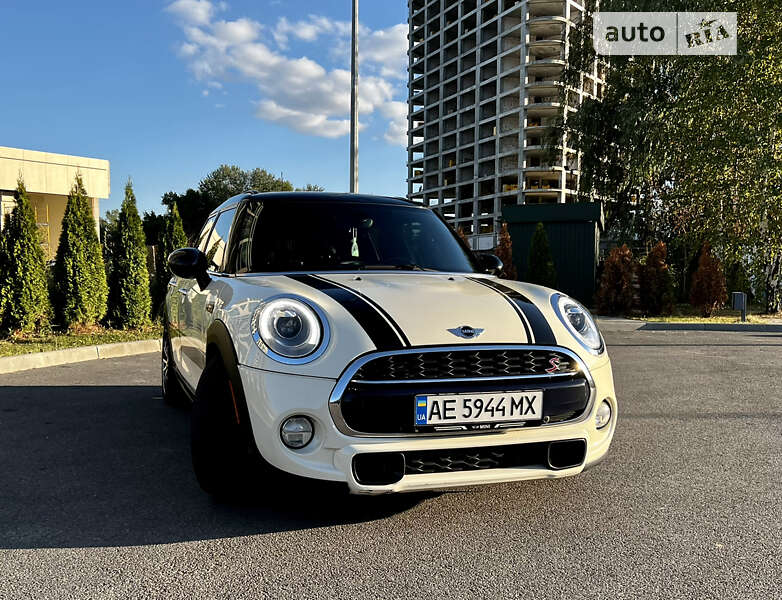 2015 mini hatch