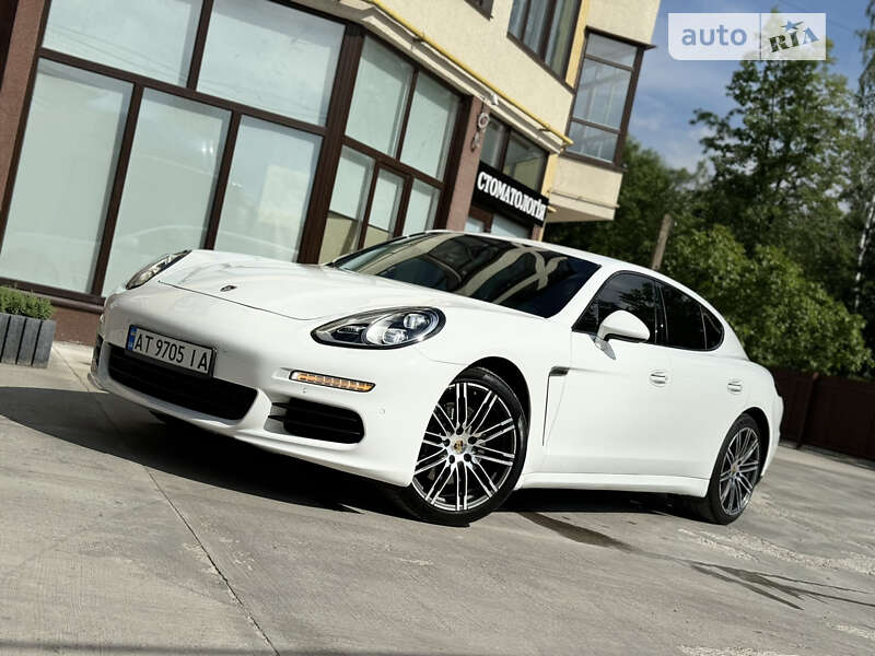 2016 porsche panamera