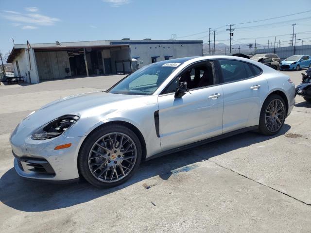 2017 PORSCHE Panamera