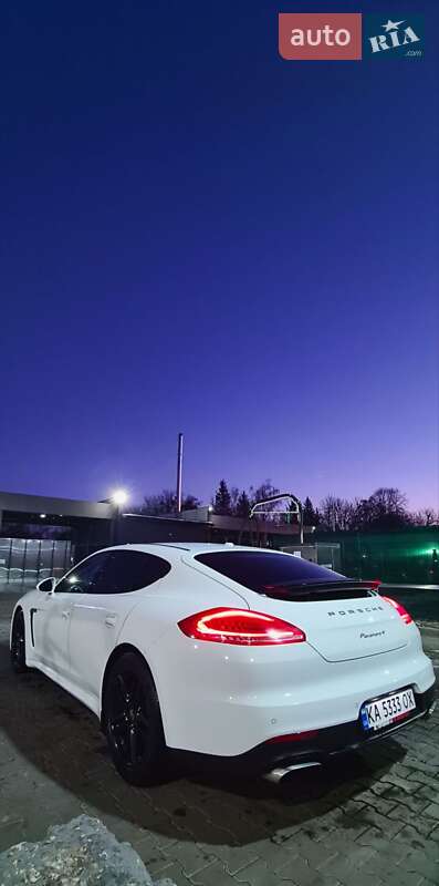2014 porsche panamera