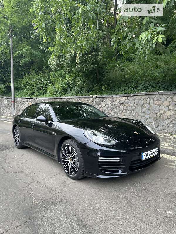 2014 porsche panamera