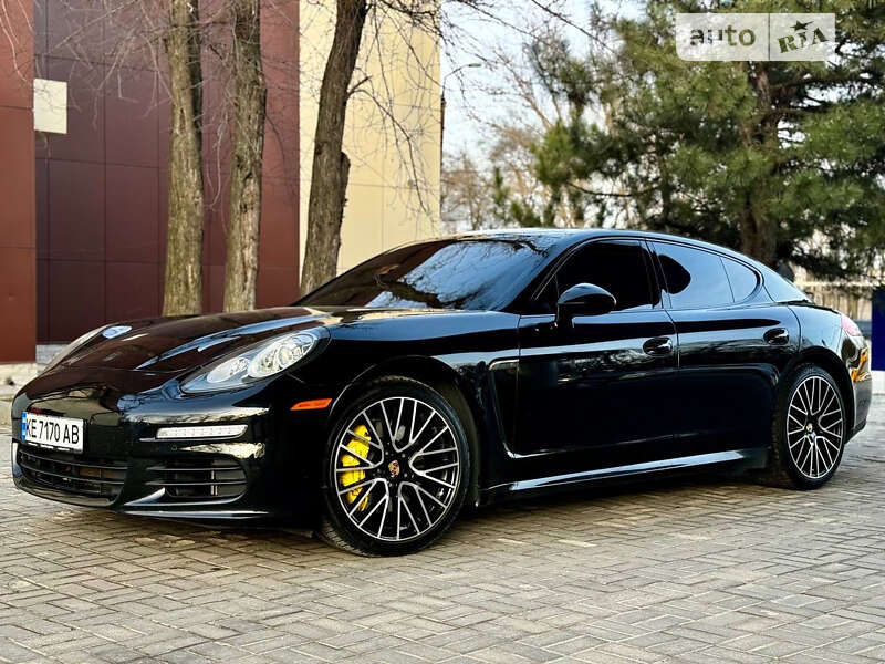 2014 porsche panamera