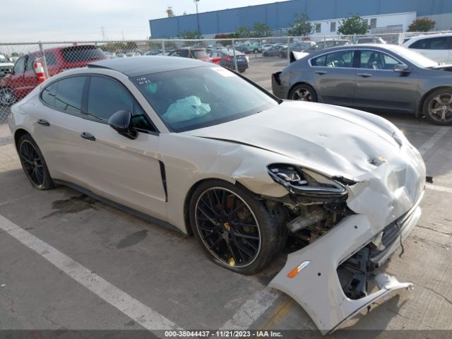 2017 porsche panamera
