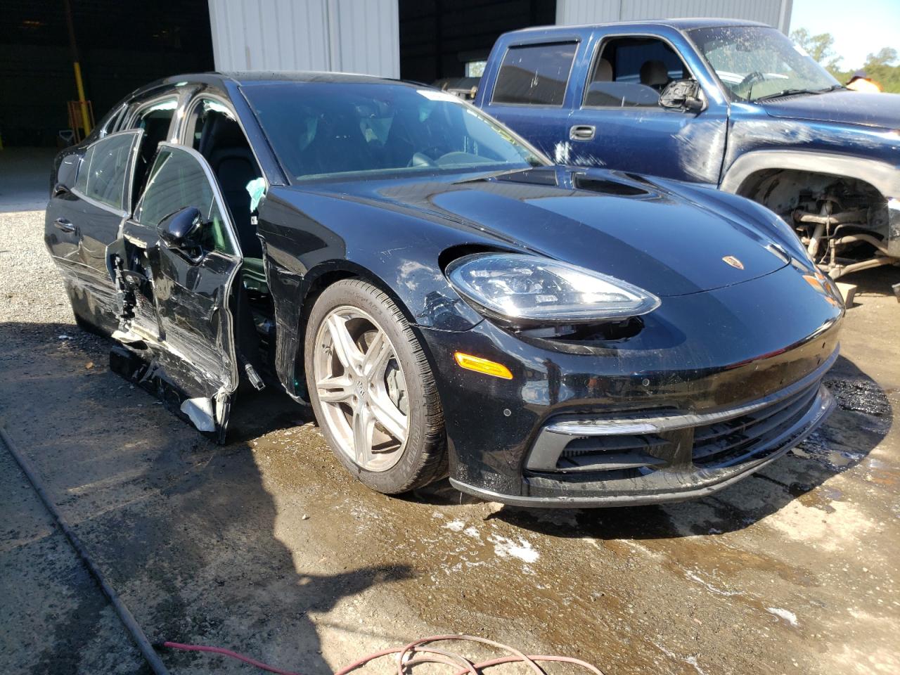 2018 porsche panamera