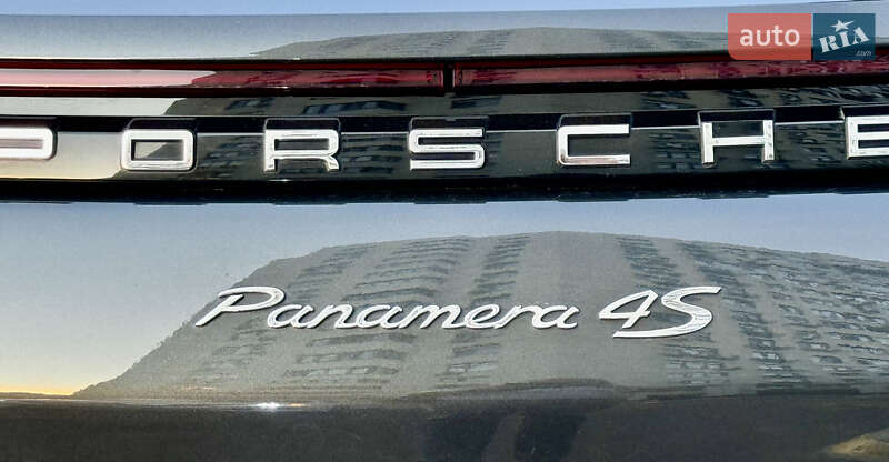 2017 porsche panamera