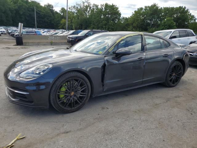2018 PORSCHE Panamera