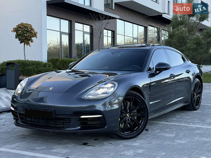 2017 porsche panamera