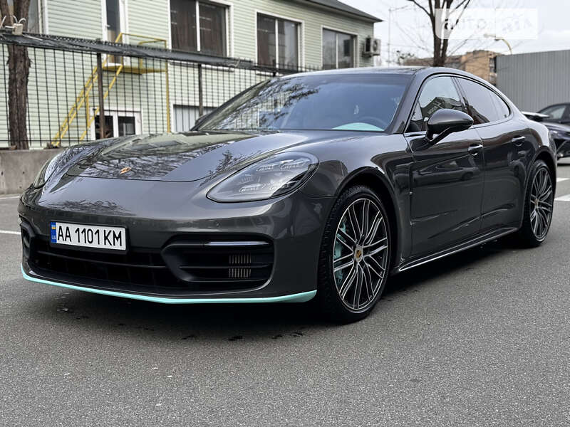 2016 porsche panamera