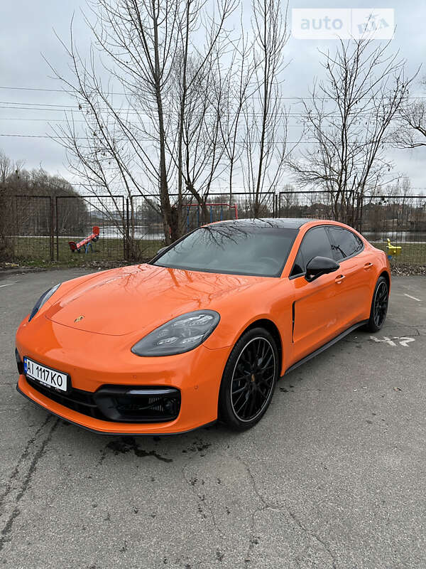 2021 porsche panamera