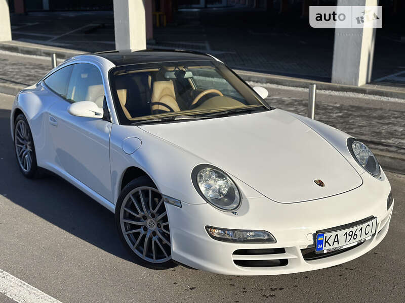 2008 porsche carrera-4