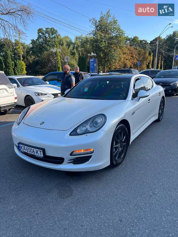 2009 porsche panamera