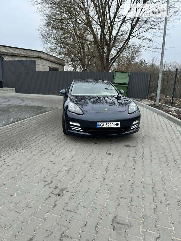2013 porsche panamera