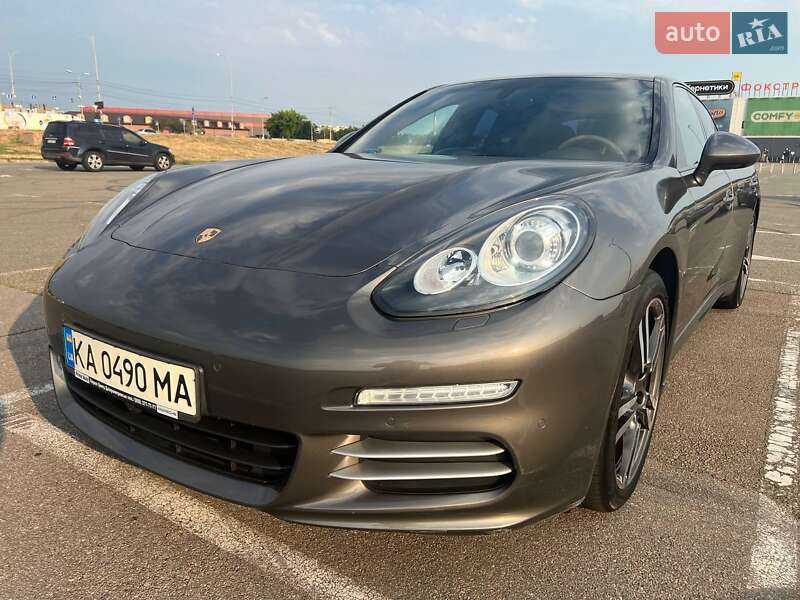 2013 porsche panamera