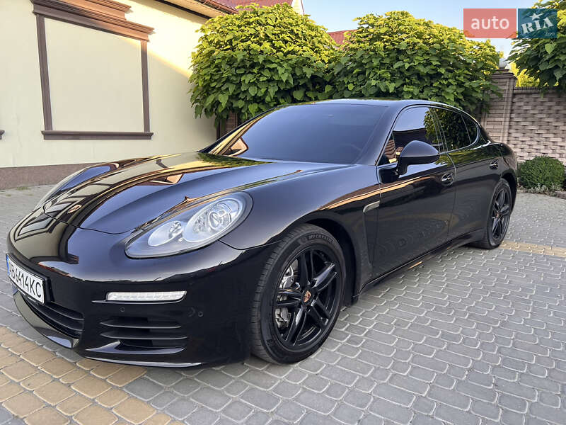 2013 porsche panamera