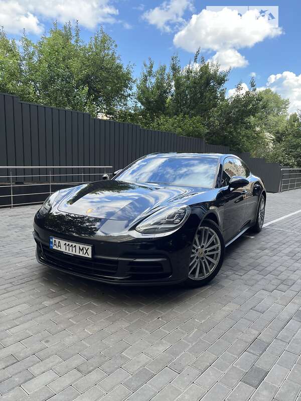 2017 porsche panamera