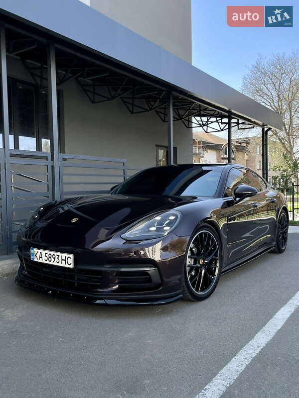 2017 porsche panamera