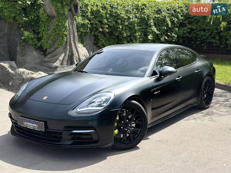 2017 porsche panamera
