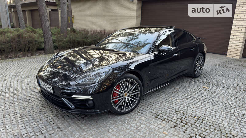 2016 porsche panamera