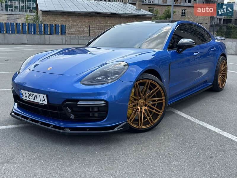 2017 porsche panamera