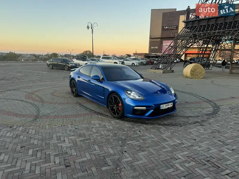 2017 porsche panamera