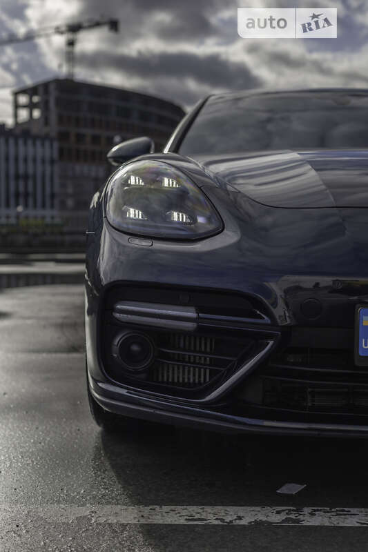 2018 porsche panamera