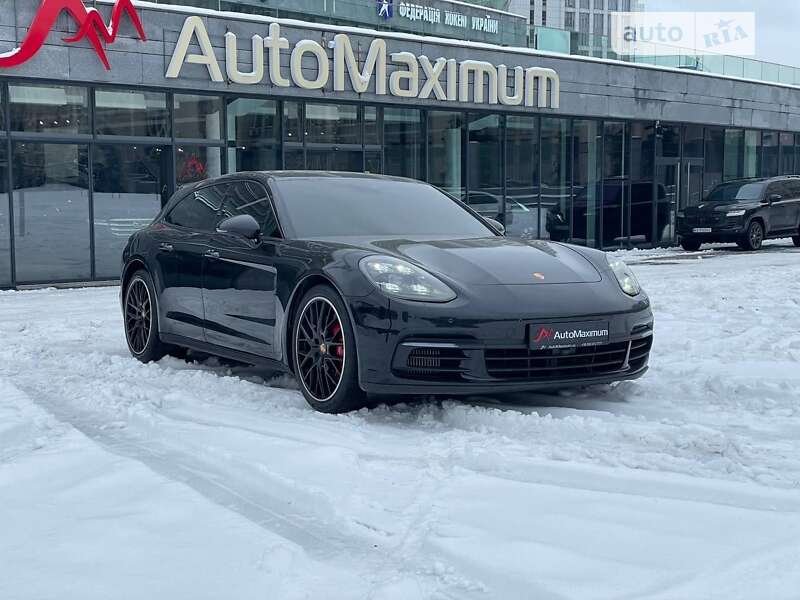 2017 porsche panamera